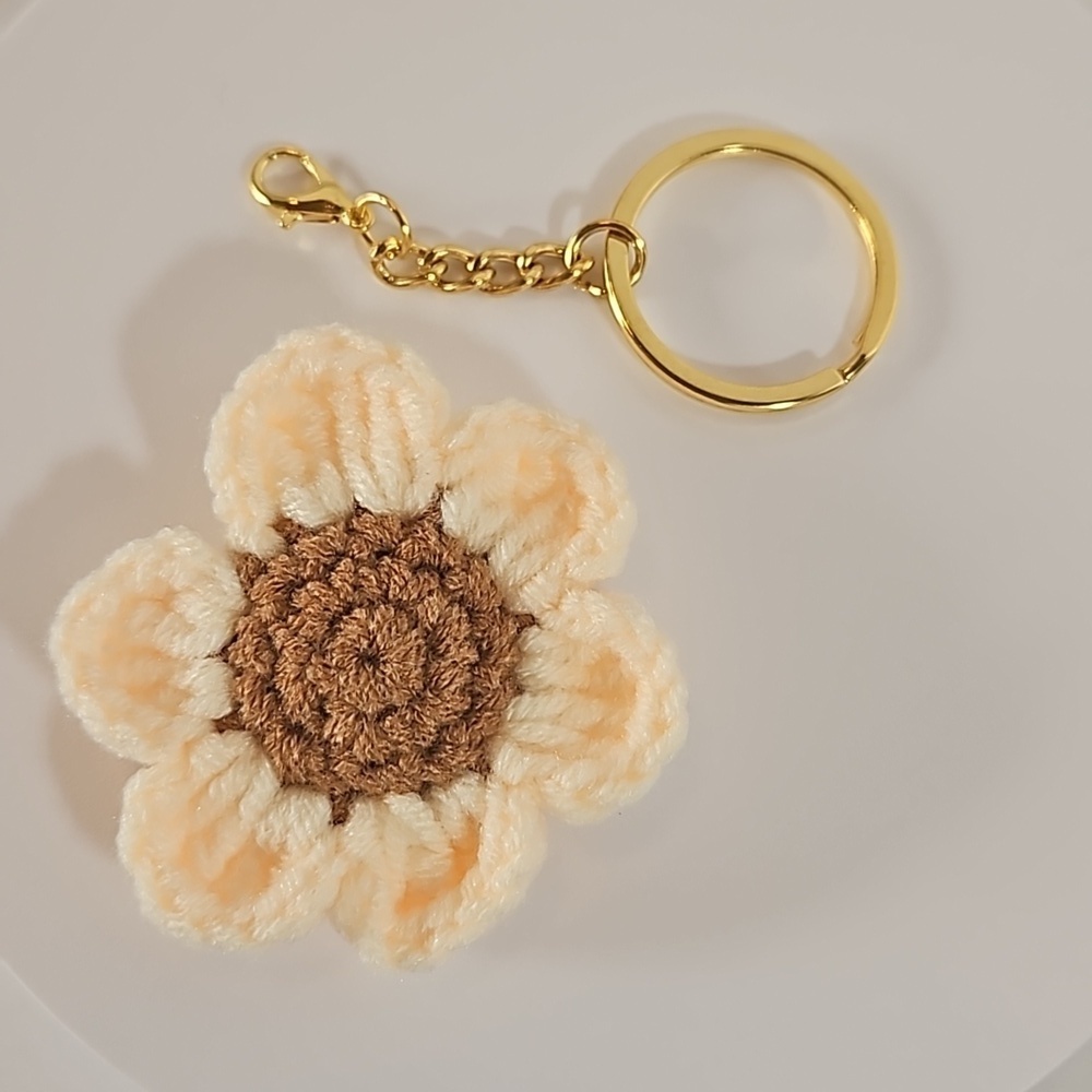 Hand Crafted Hand Knit Chrochet floral gold 4" Keychain flower baige and brown - Picture 5 of 17
